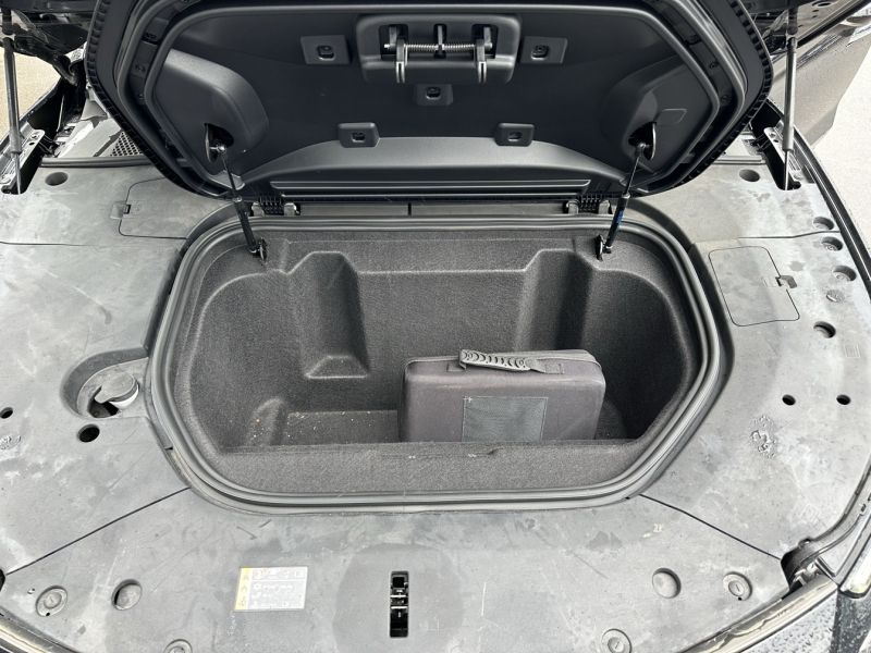 Théobald Occasion MG Marvel R Electrique SUV Noir